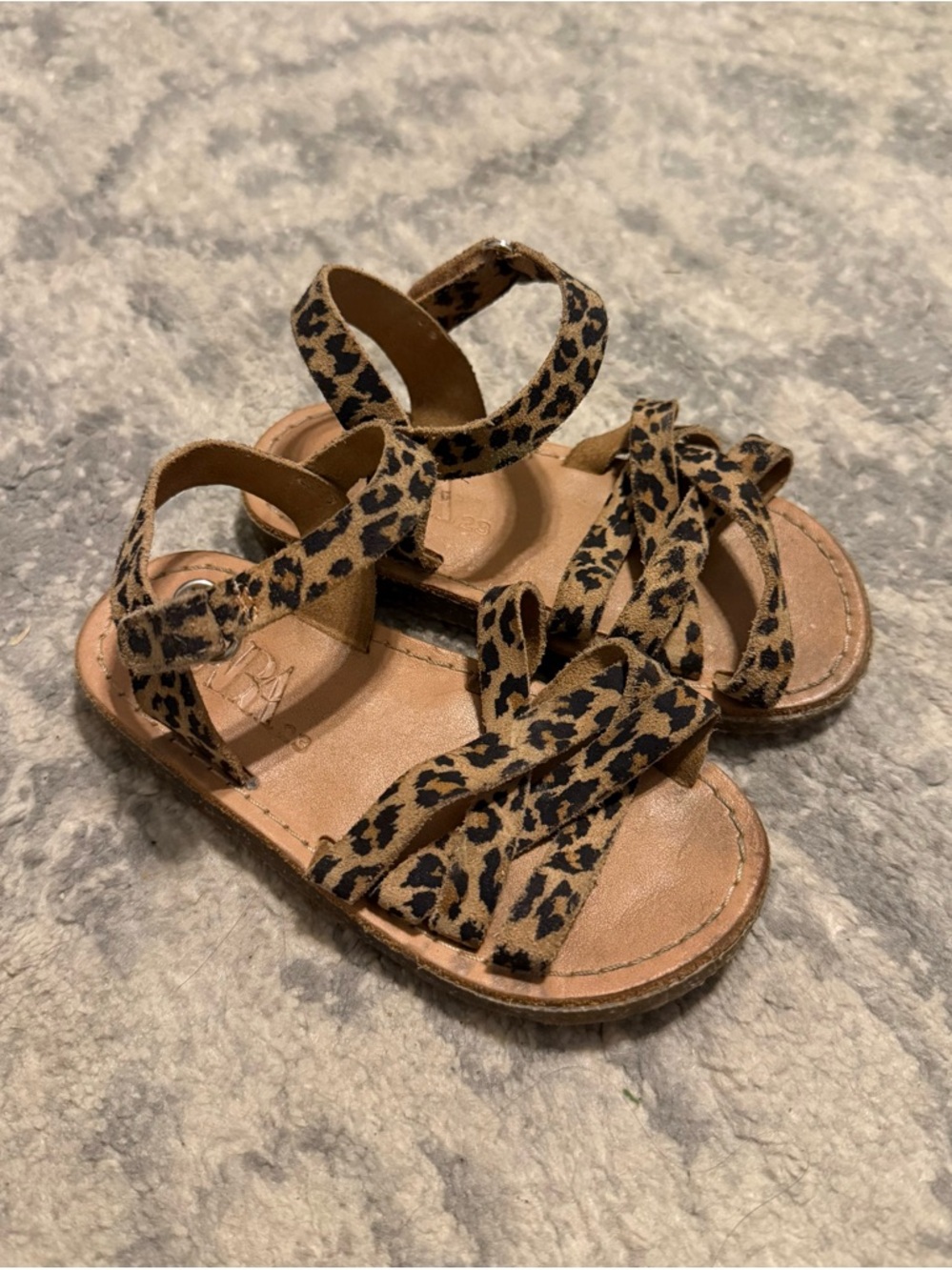 Zara Toddler Girls Leopard Print Sandals Size 23 US 7 Velcro Strappy Shoes